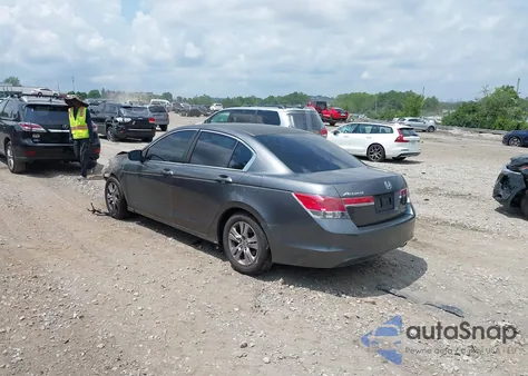 2011 Honda Accord 2.4 Se from USA, damaged, VIN 1HGCP2F62BA054737